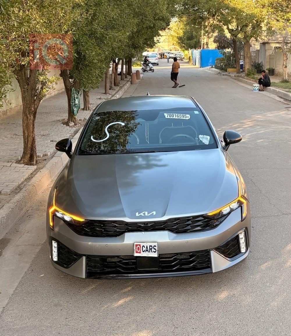 كيا K5